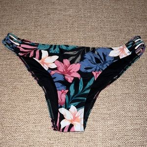 Hollister swimsuit bottoms